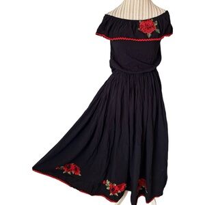 Vintage MEXICANA Oaxaca Embroidered Flower Off the Shoulder Dress Small